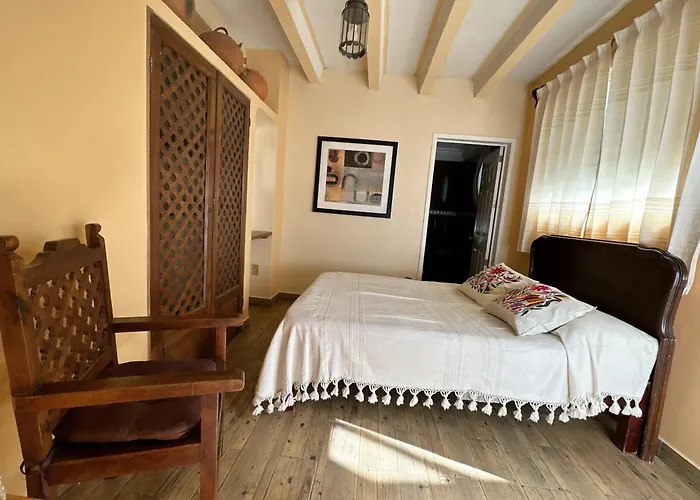 Casa Tecolote